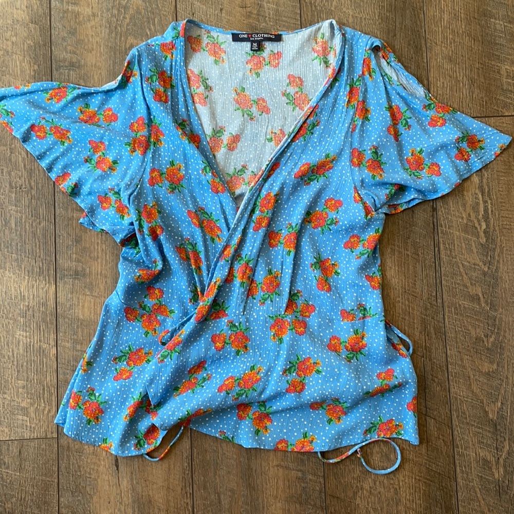 Floral top